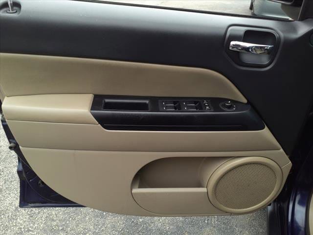 Jefferson Auto - Vehicle -2016 JEEP COMPASS Sport 4x4