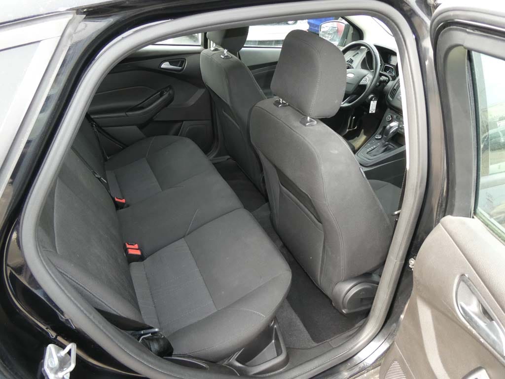 Jefferson Auto - Vehicle -2016 FORD FOCUS SE