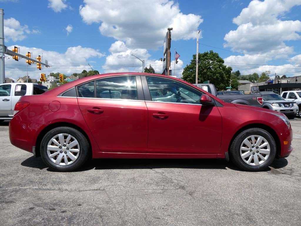Jefferson Auto - Vehicle -2011 CHEVROLET CRUZE LT