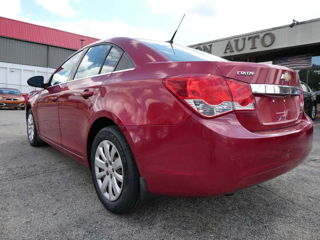 Jefferson Auto - Vehicle -2011 CHEVROLET CRUZE LT