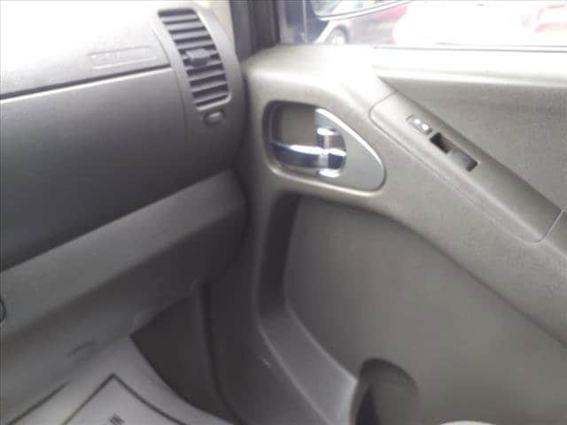 Jefferson Auto - Vehicle -2012 NISSAN FRONTIER SV