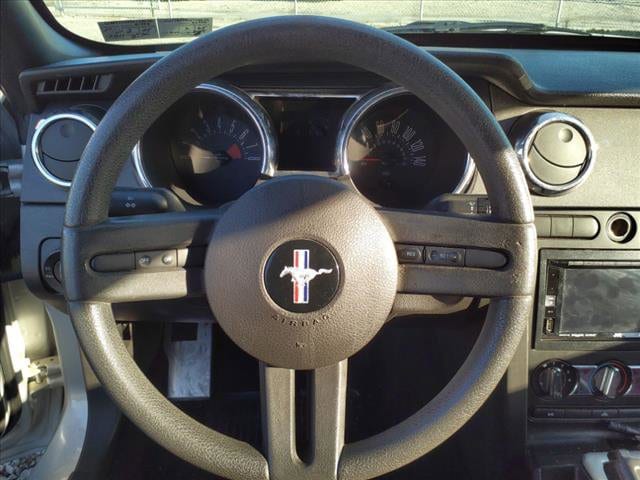 Jefferson Auto - Vehicle -2006 FORD MUSTANG 