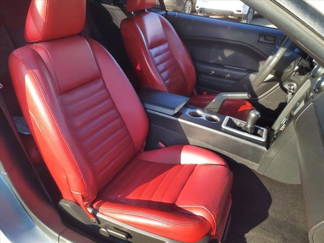 Jefferson Auto - Vehicle -2006 FORD MUSTANG 