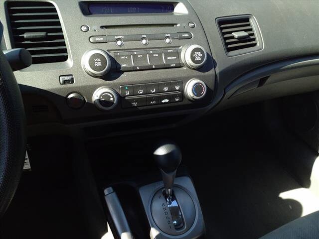 Jefferson Auto - Vehicle -2011 HONDA CIVIC LX