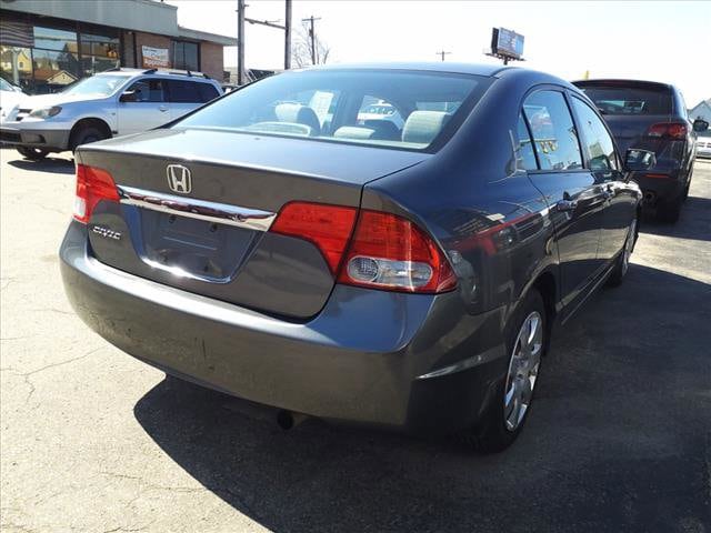 Jefferson Auto - Vehicle -2011 HONDA CIVIC LX