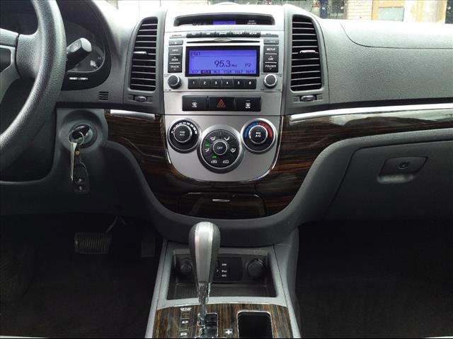Jefferson Auto - Vehicle -2012 HYUNDAI SANTA FE GLS V6